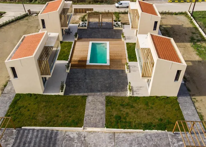 G Quattro Luxury Hébergement de vacances Lefkimi